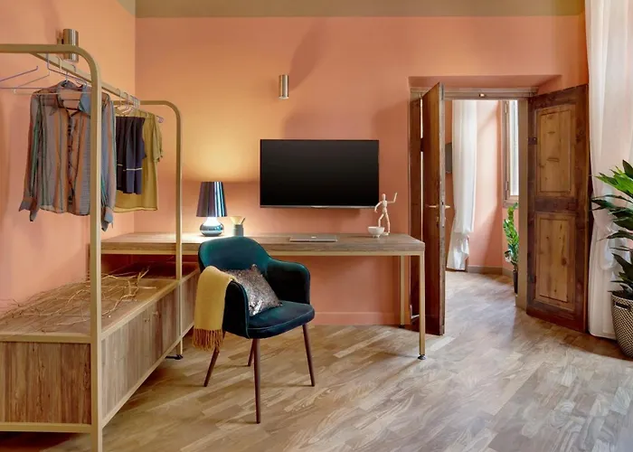 Luxury Trevi House