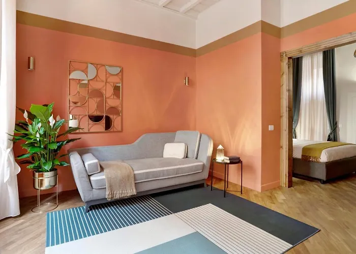 Luxury Trevi House